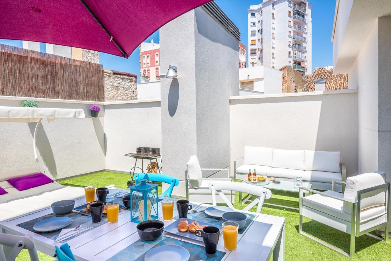 Apartmán Atico Con Terraza Ac 1Hab En El Centro Y Piscina Comunitaria Màlaga Exteriér fotografie