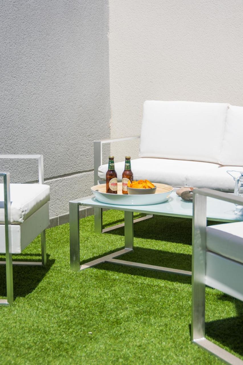 Apartmán Atico Con Terraza Ac 1Hab En El Centro Y Piscina Comunitaria Màlaga Exteriér fotografie