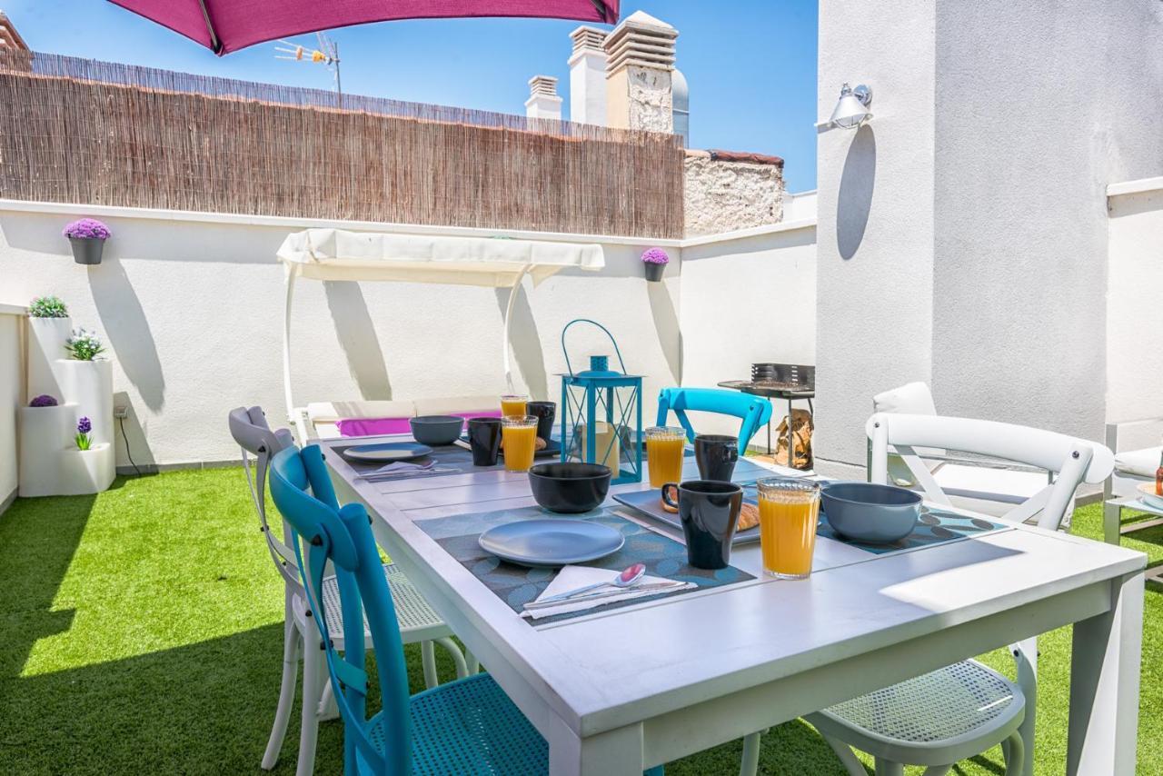 Apartmán Atico Con Terraza Ac 1Hab En El Centro Y Piscina Comunitaria Màlaga Exteriér fotografie